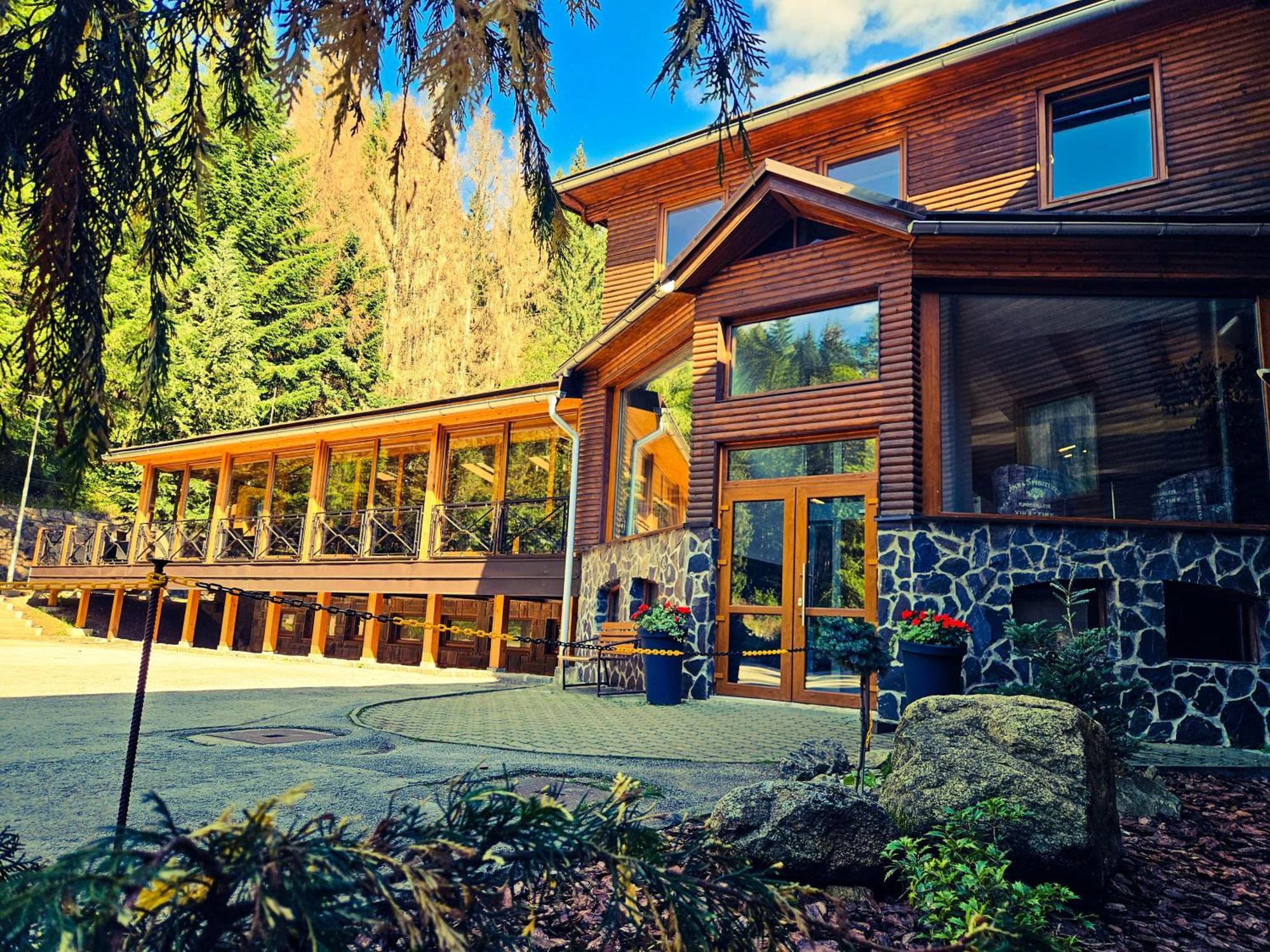 Hotel Krpacovo Bagian luar foto