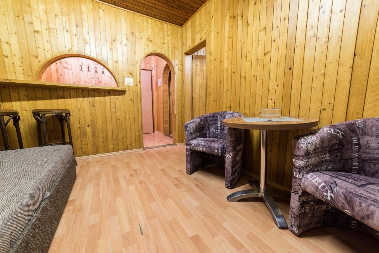Hotel Krpacovo Bagian luar foto